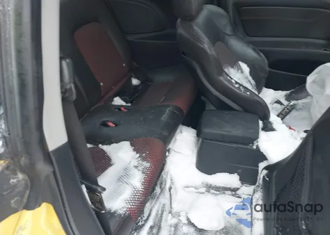 2006 Hyundai Tiburon Gt/Gt Limited/Se from USA, damaged, VIN KMHHN65F26U19615